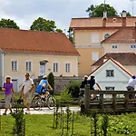 Hotel Manor Country Club &