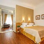 Manor Country Club & 4*