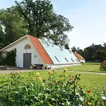 Hotel Manor Country Club & Vihula