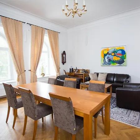 Manor Country Club &