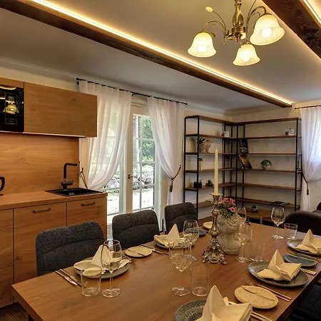 Manor Country Club & Hotell 4*