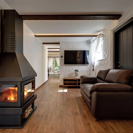 Manor Country Club & ヴィフラ