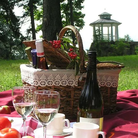 Отель Manor Country Club & 4*