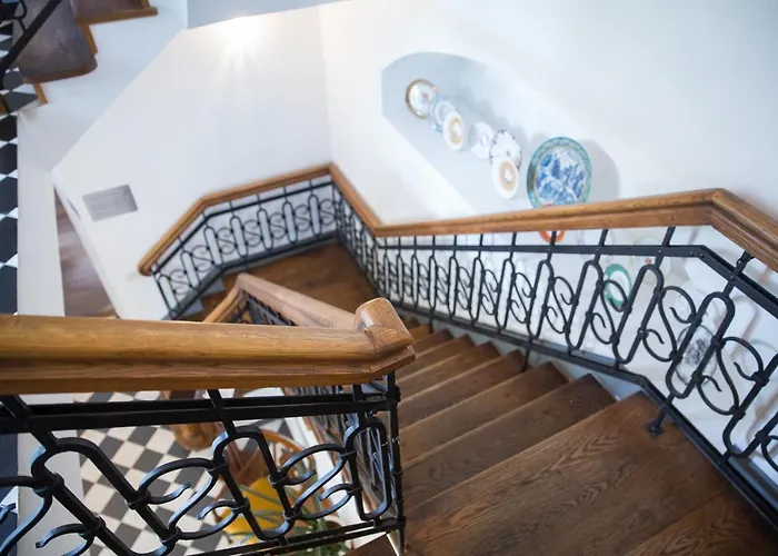 Manor Country Club & 4*