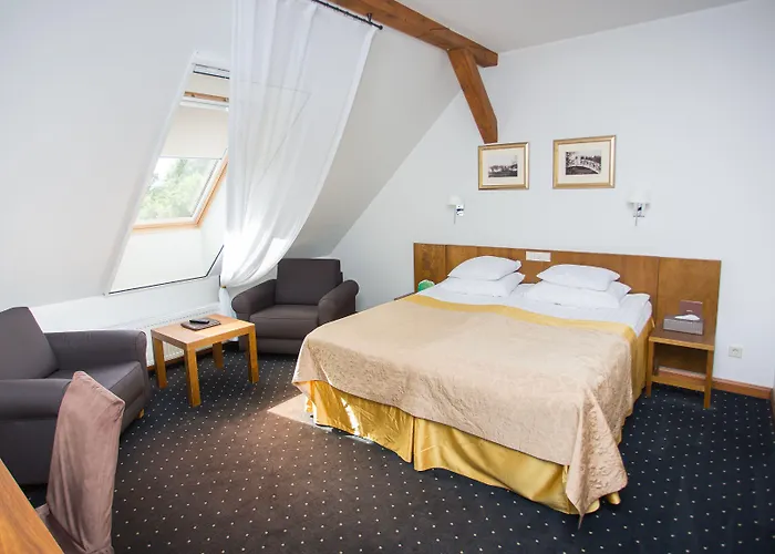 Hotel Manor Country Club & Vihula