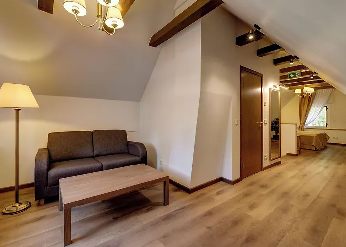 Hotel Manor Country Club & Vihula