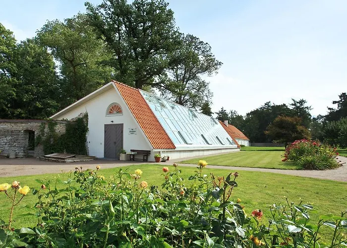 Hotel Manor Country Club & Vihula