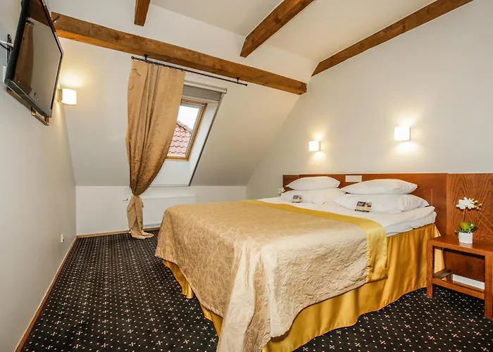 Hotel Manor Country Club & 4*